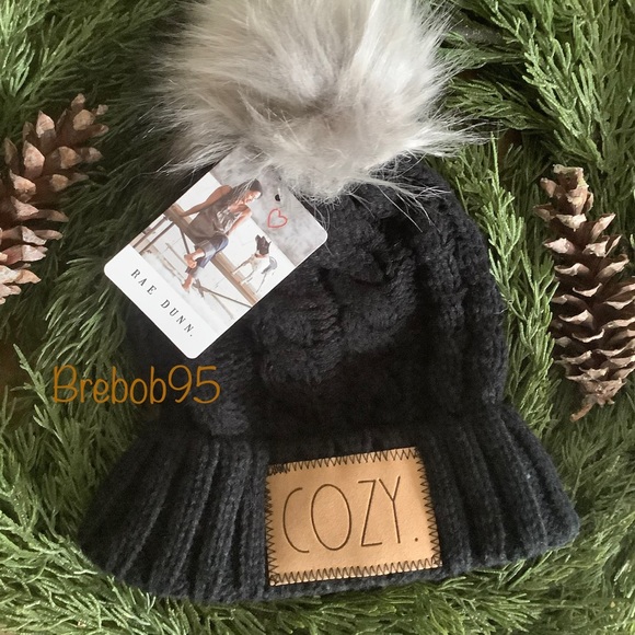 Rae Dunn COZY Beanie Hat NWT - Great Gift - Picture 1 of 1